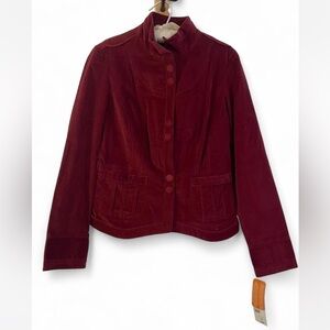 NWT Jones Wear Jeans size 4 Burgundy velvet jacket boho touch, button-up closure